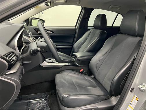 2023 Mitsubishi Eclipse Cross SE