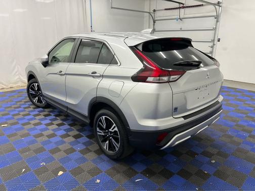 2023 Mitsubishi Eclipse Cross SE