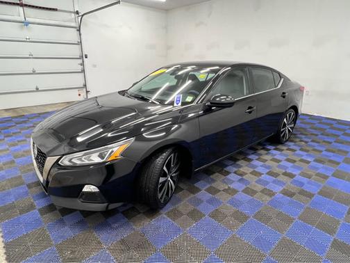 2021 Nissan Altima 2.5 SR