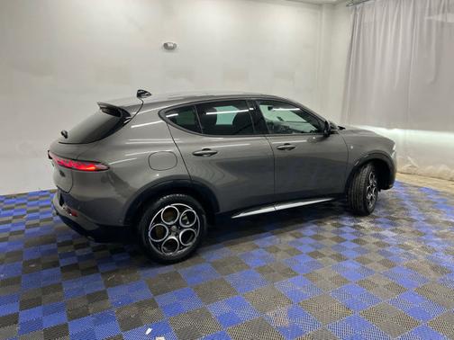 2024 Alfa Romeo Tonale Ti