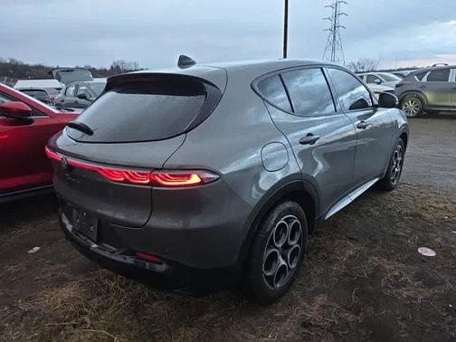 2024 Alfa Romeo Tonale Ti