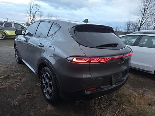 2024 Alfa Romeo Tonale Ti