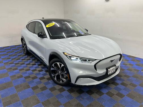 2021 Ford Mustang Mach-E Premium