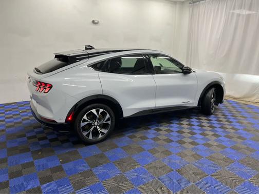 2021 Ford Mustang Mach-E Premium