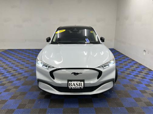 2021 Ford Mustang Mach-E Premium