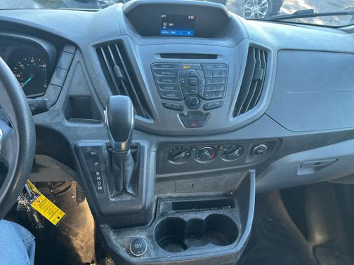 2018 Ford Transit-250 