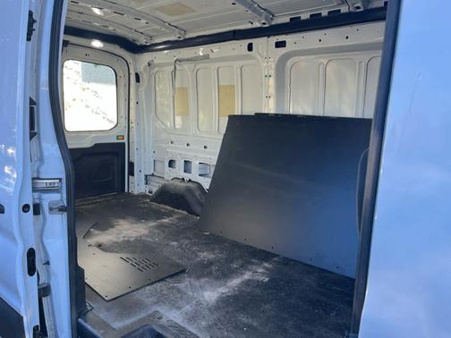 2018 Ford Transit-250 