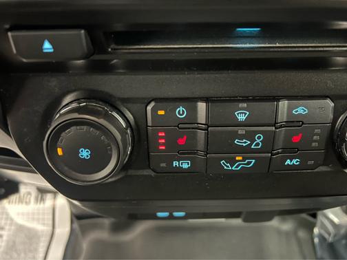 2016 Ford F-150 XLT 4WD SuperCrew 145