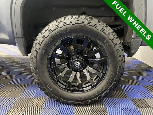 2022 GMC Sierra 1500 Limited AT4