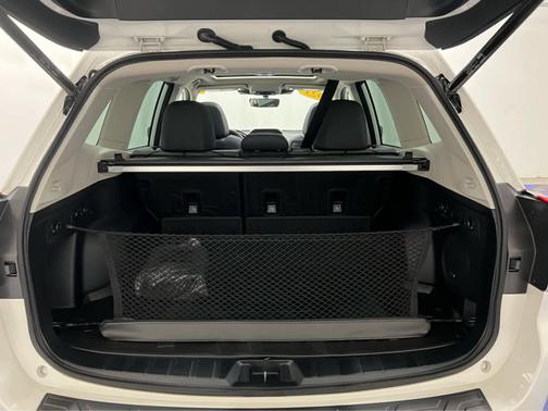 Crystal White Pearl 2023 Subaru Forester Sport