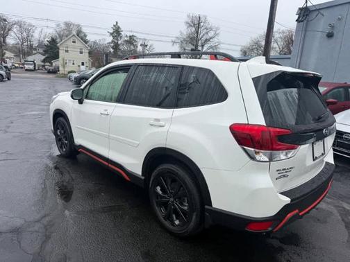 Crystal White Pearl 2023 Subaru Forester Sport