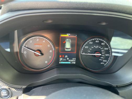 Crystal White Pearl 2023 Subaru Forester Sport