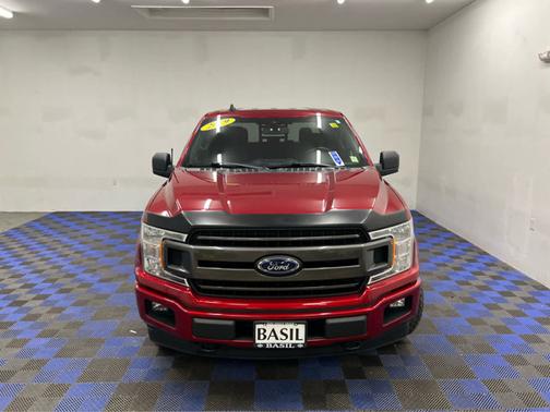 Ruby Red Metallic Tinted Clearcoat 2019 Ford F-150 XLT