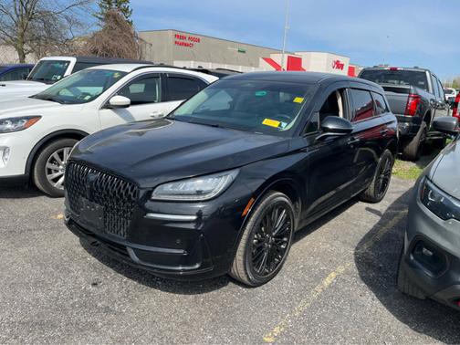 Infinite Black Metallic Clearcoat 2023 Lincoln Corsair Standard