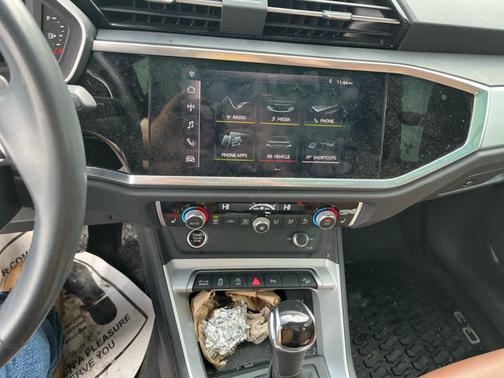 2021 Audi Q3 S line Premium