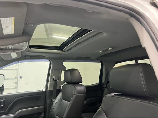 2018 Chevrolet Silverado 1500 2LZ