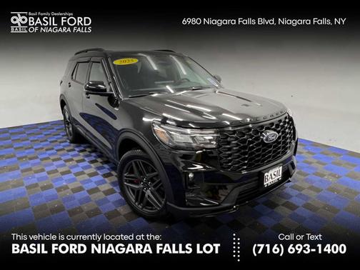2025 Ford Explorer ST-Line