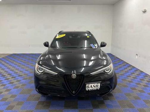 2022 Alfa Romeo Stelvio Veloce