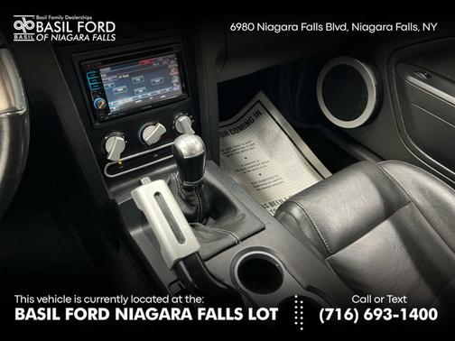 2005 Ford Mustang Deluxe