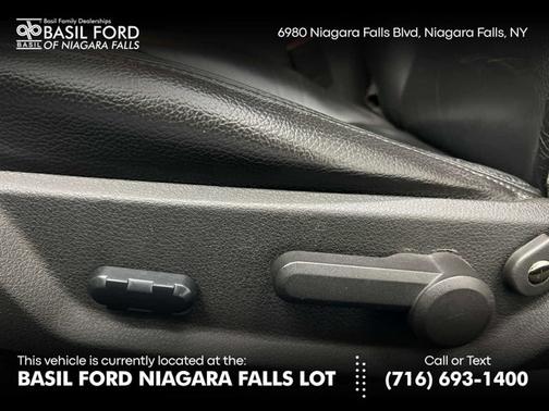 2005 Ford Mustang Deluxe