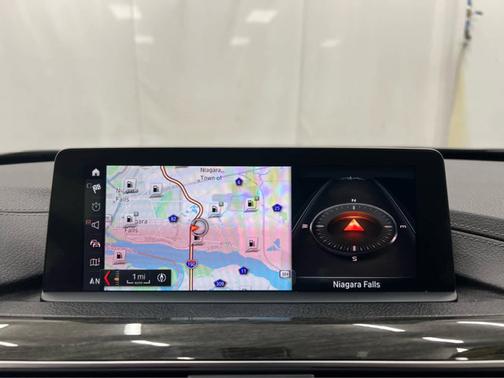 2018 BMW 330 i xDrive