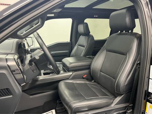 Agate Black Metallic 2024 Ford F-150 LARIAT