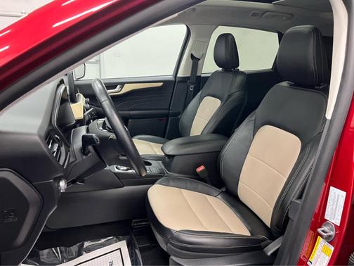 Rapid Red Metallic Tinted Clearcoat 2021 Ford Escape Titanium Hybrid