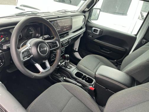 Bright White Clearcoat 2024 Jeep Wrangler 4xe Sahara
