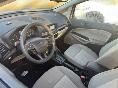2022 Ford EcoSport S