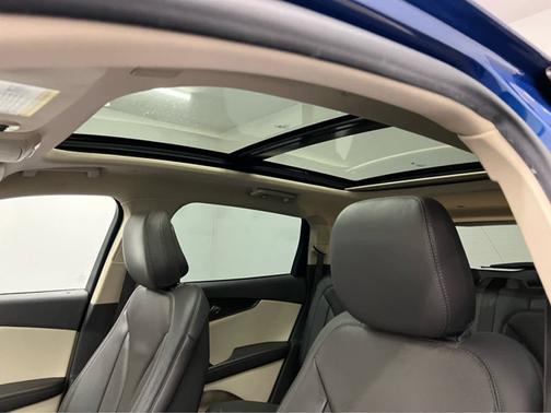 Artisan Blue 2020 Lincoln Nautilus Reserve
