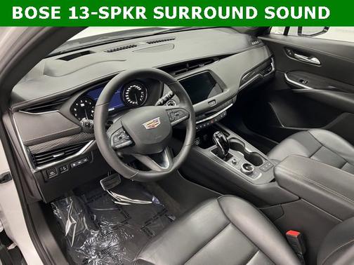 2023 Cadillac XT4 AWD Sport