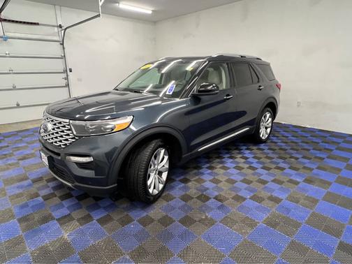 2022 Ford Explorer Platinum