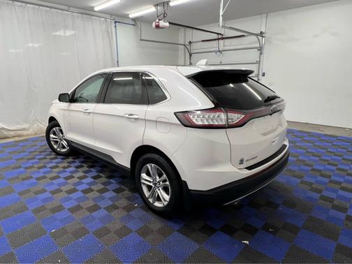 White Platinum Metallic Tri-Coat 2015 Ford Edge SEL