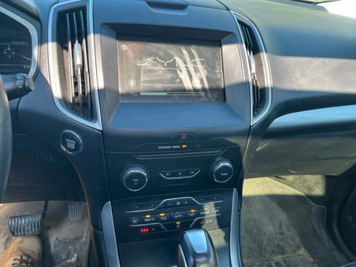White Platinum Metallic Tri-Coat 2015 Ford Edge SEL
