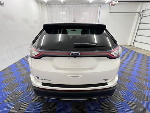 White Platinum Metallic Tri-Coat 2015 Ford Edge SEL