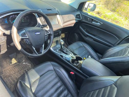 White Platinum Metallic Tri-Coat 2015 Ford Edge SEL