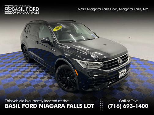 2022 Volkswagen Tiguan SE R-Line Black