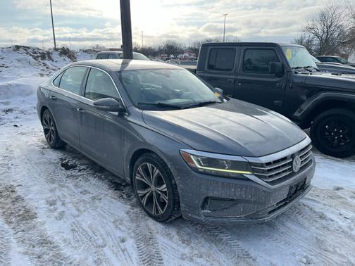 2020 Volkswagen Passat 2.0T SEL