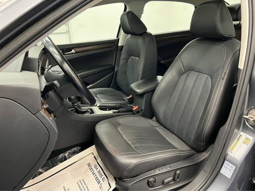 2020 Volkswagen Passat 2.0T SEL