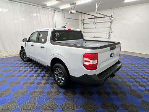 Space White Metallic 2026 Ford Maverick XLT