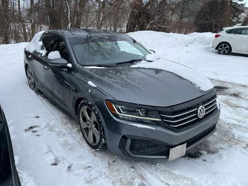2020 Volkswagen Passat 2.0T R-Line