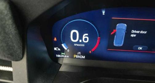 Star White Metallic Tri-Coat 2025 Ford Explorer ST