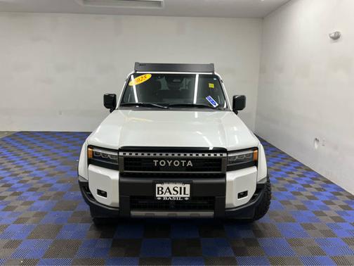 2025 Toyota Land Cruiser 