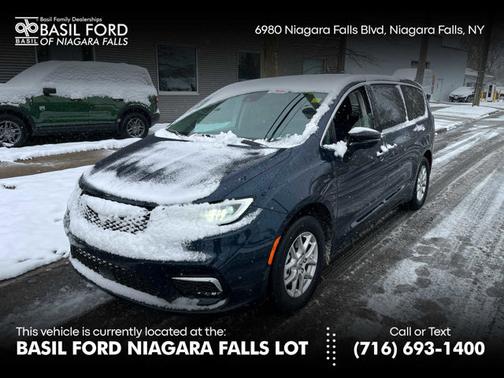 2024 Chrysler Pacifica Touring L