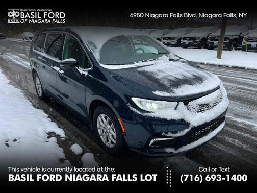 2024 Chrysler Pacifica Touring L