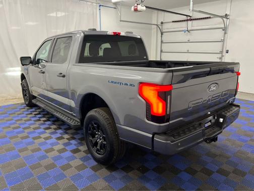 2025 Ford F-150 Lightning XLT