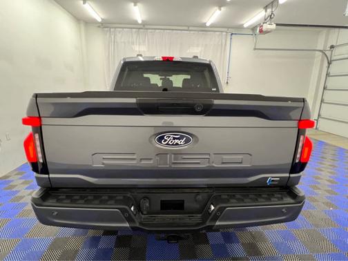 2025 Ford F-150 Lightning XLT