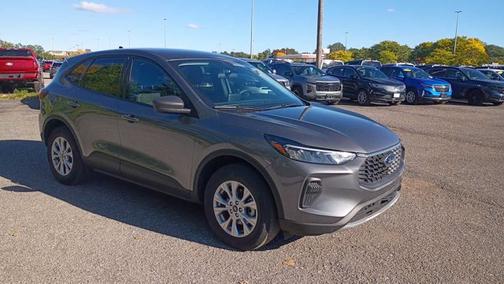 Carbonized Gray Metallic 2025 Ford Escape Active