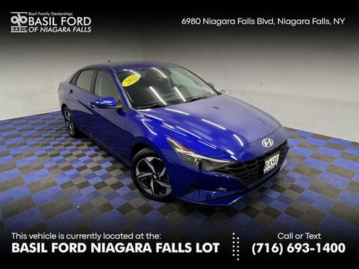2023 Hyundai ELANTRA SEL
