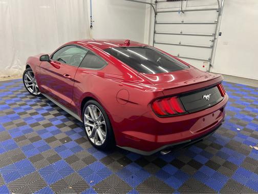 2021 Ford Mustang EcoBoost Premium
